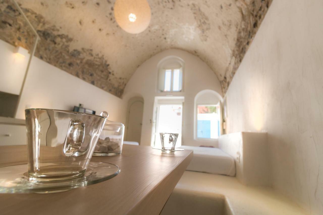 Tritiani Traditional Holiday home Messaria (Santorini)